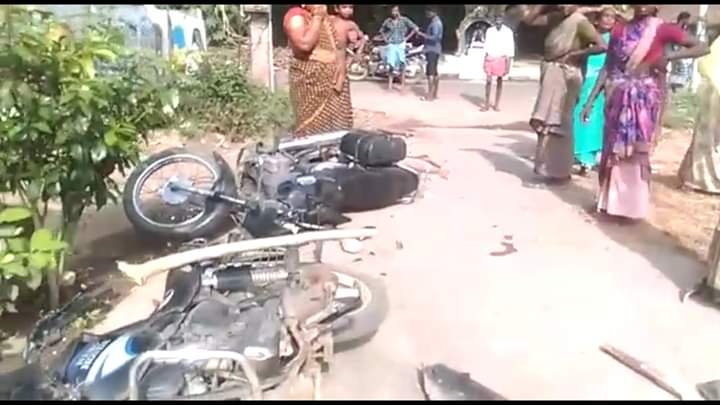 குச்சிப்பாளையம் கிராமத்தை சூறையாடிய  வன்முறை கும்பல் மீது நடவடிக்கை தேவை!