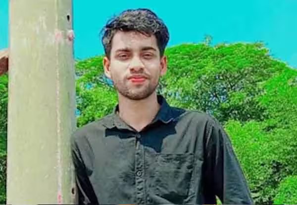 வங்கதேசத்தில் தொடரும் சிறுபான்மையினர் மீதான வன்முறை: ஹிந்து ஆட்டோ டிரைவர் கத்தியால் கொலை