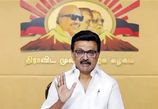 அ.தி.மு.க. நிர்வாகிகளுக்கு தி.மு.க.வில் தற்காலிக ‘நோ என்ட்ரி’ – புதிய முடிவால் அதிர்ச்சி